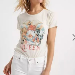 Queen animal Tee